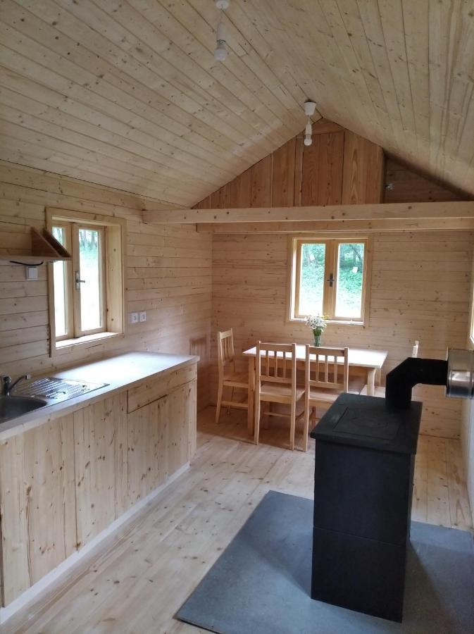 הוילה Výprachtice Celorocni Glamping V Pohodlnem Domecku מראה חיצוני תמונה